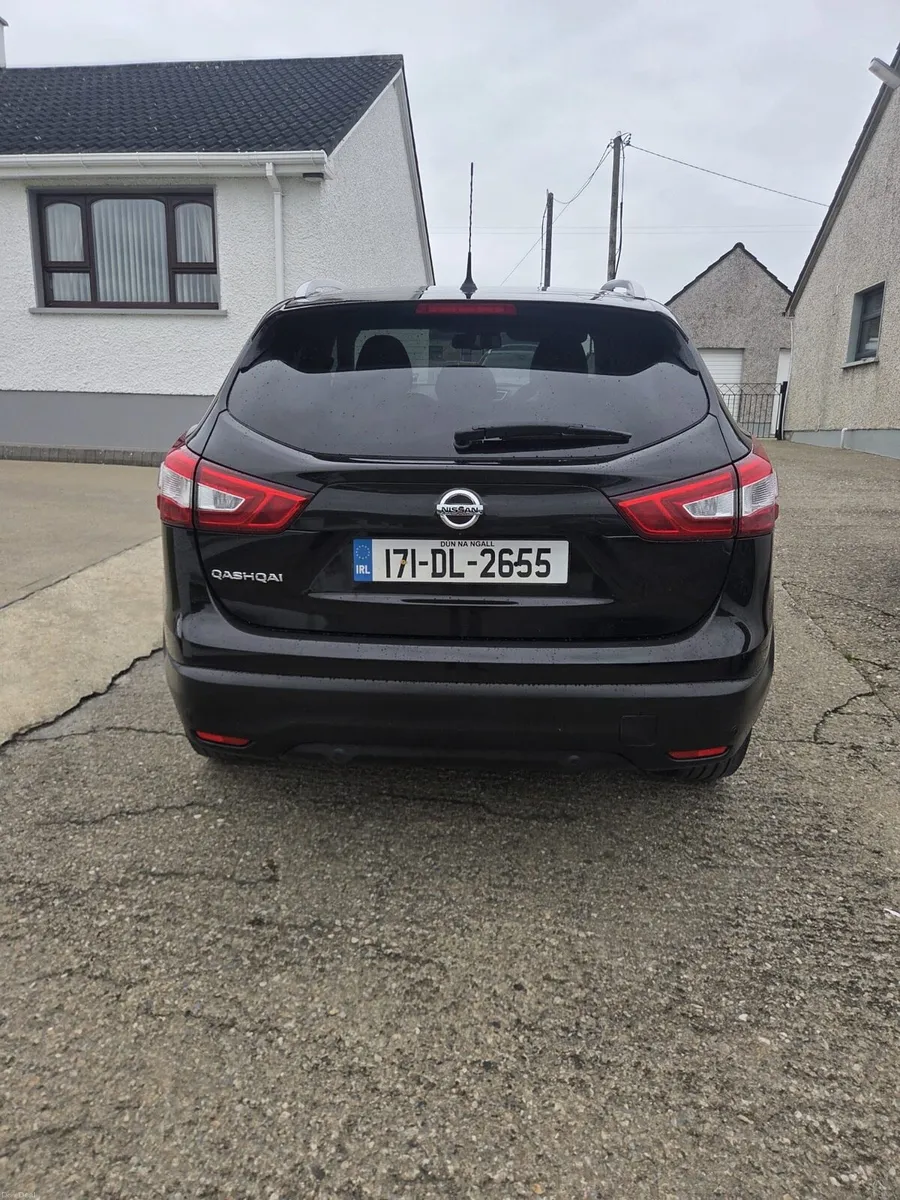 Car - Image 3