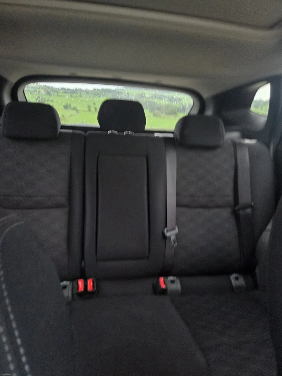 Car - Image 5