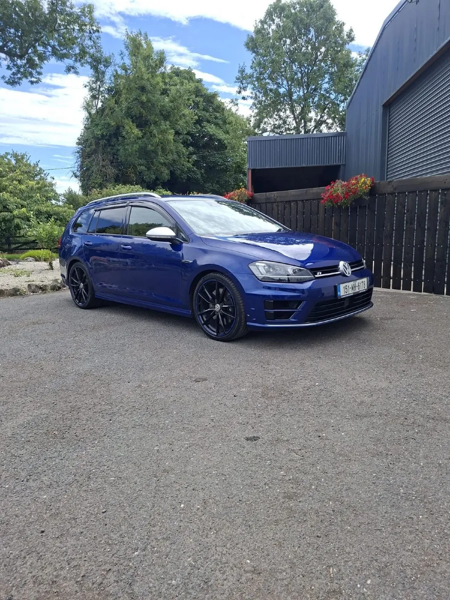 Golf R wagon launch edition - Image 2