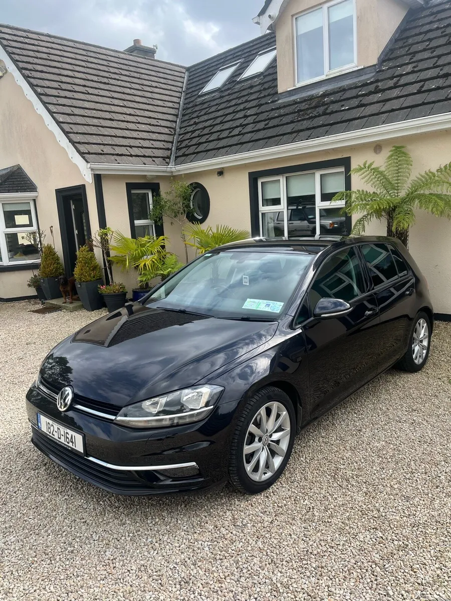 2018 Highline golf low mileage - Image 2