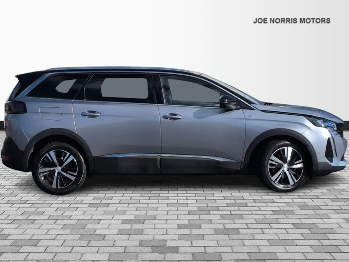 Peugeot 5008 GT 1.2 MHEV 136 EDCT 4DR - Image 4