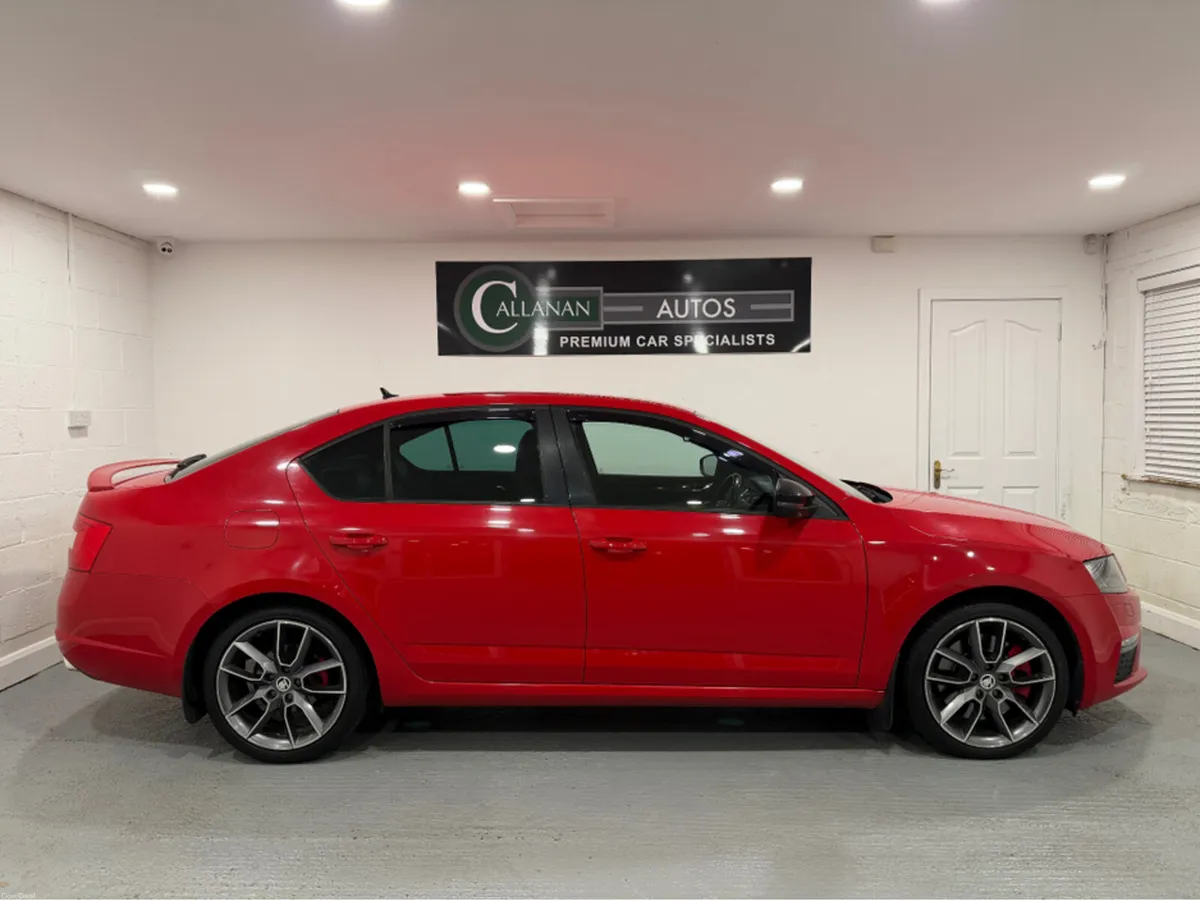 Skoda Octavia 2.0 TDI VRS 184PS 5DR**BLACK EDITION - Image 4