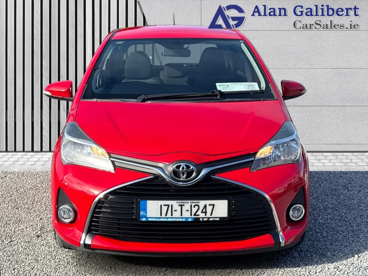 Toyota Yaris 1.0 LUNA - Image 4