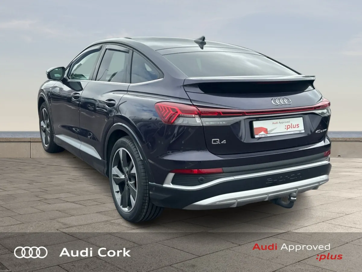 Audi Q4 e-tron SPORTBACK 40 S-LINE - Image 5