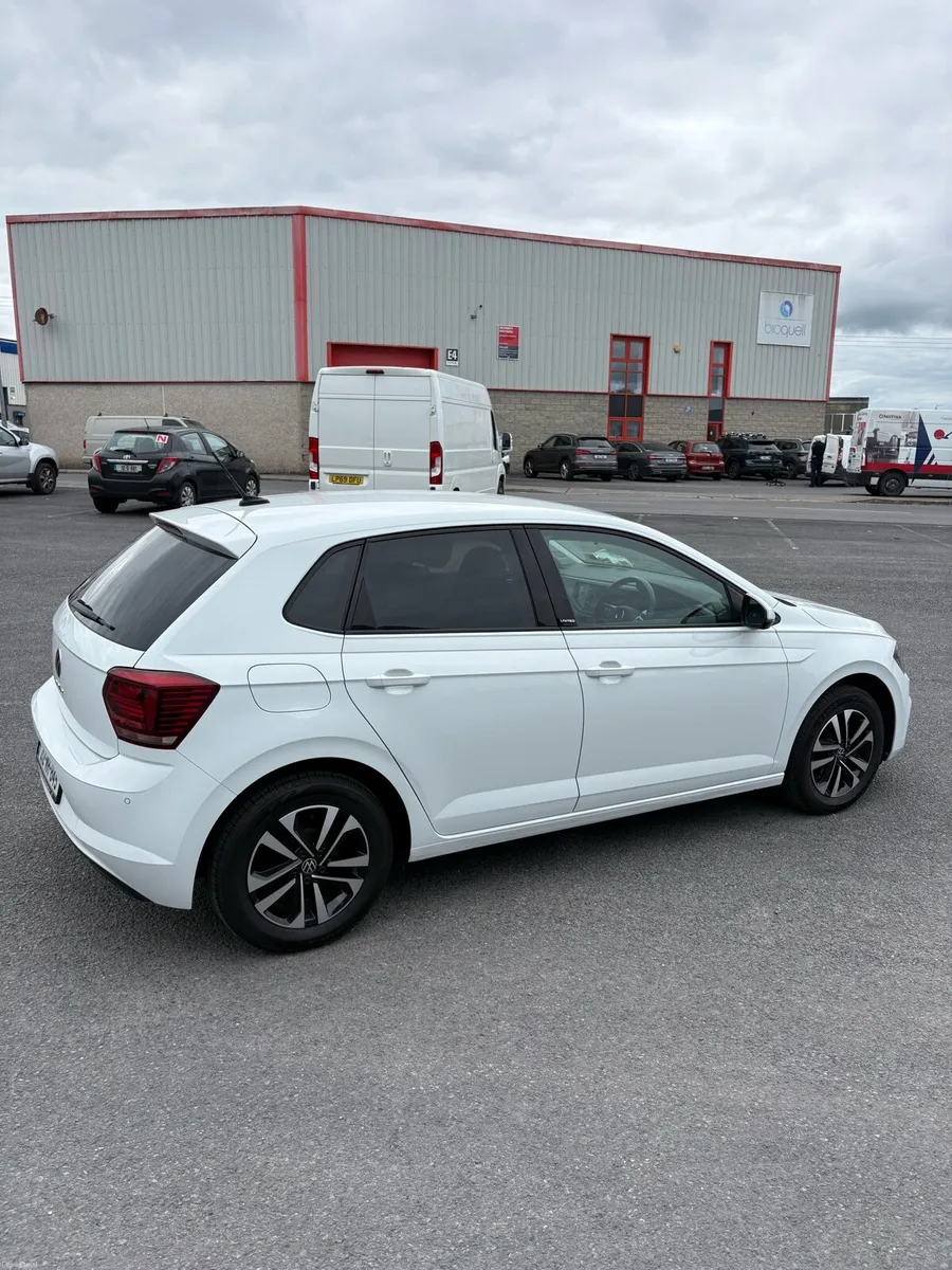 Volkswagen Polo United - Image 2