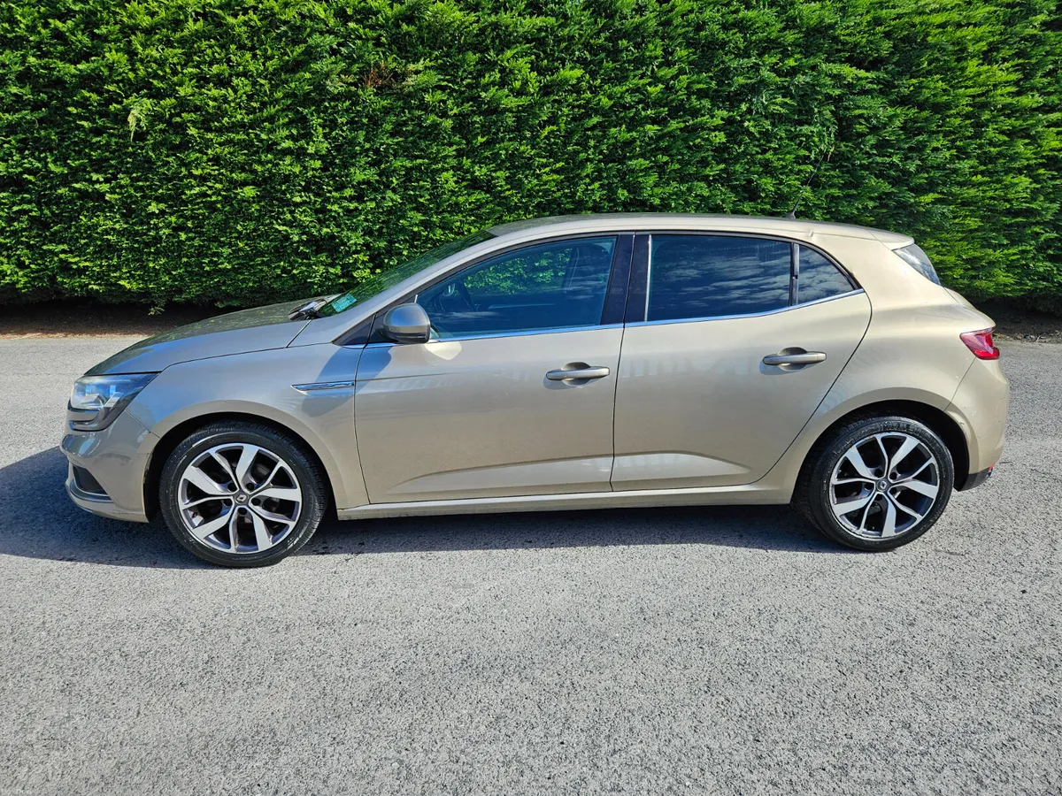 Renault Megane 2017 1.5 DCI DYNAMIQUE NAV - Image 6