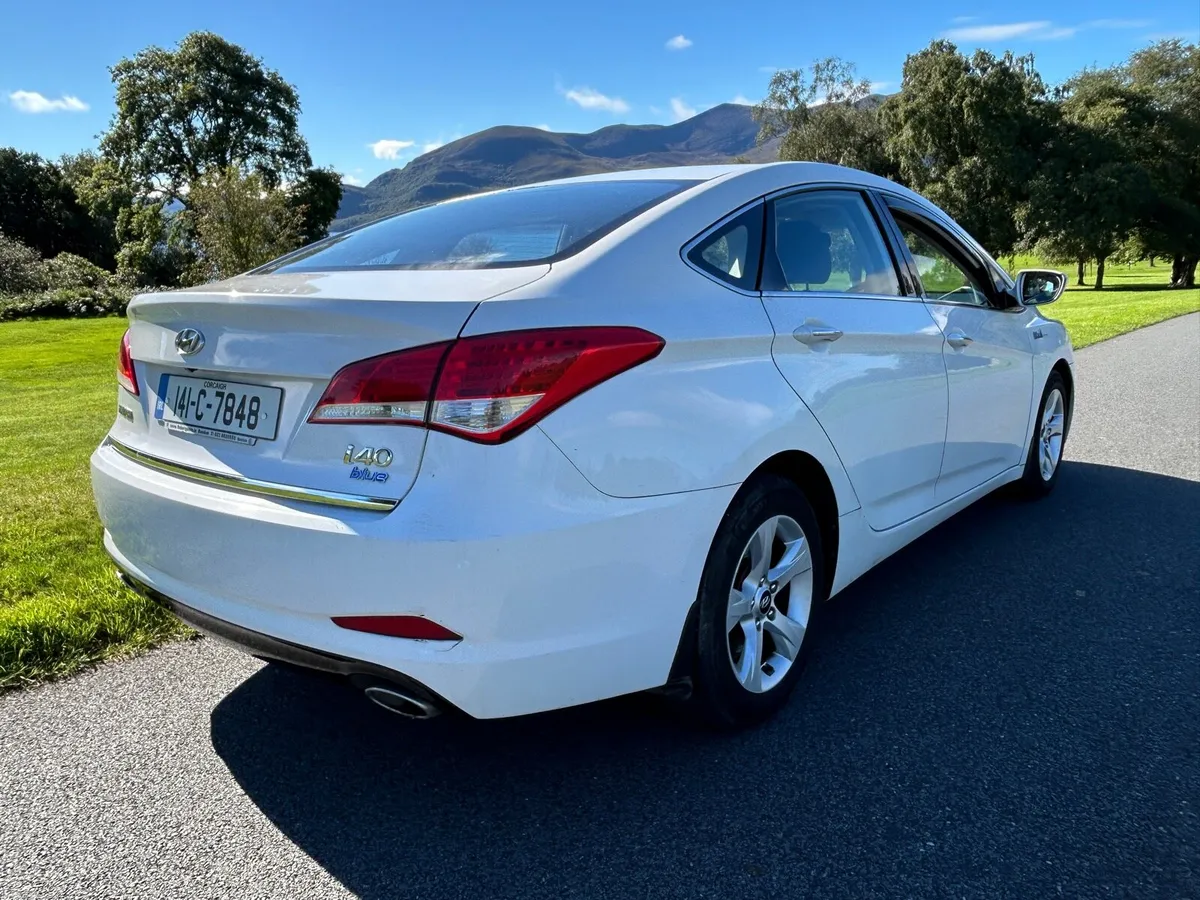 2014 Hyundai I40.. Long NCT & Just Serviced - Image 5