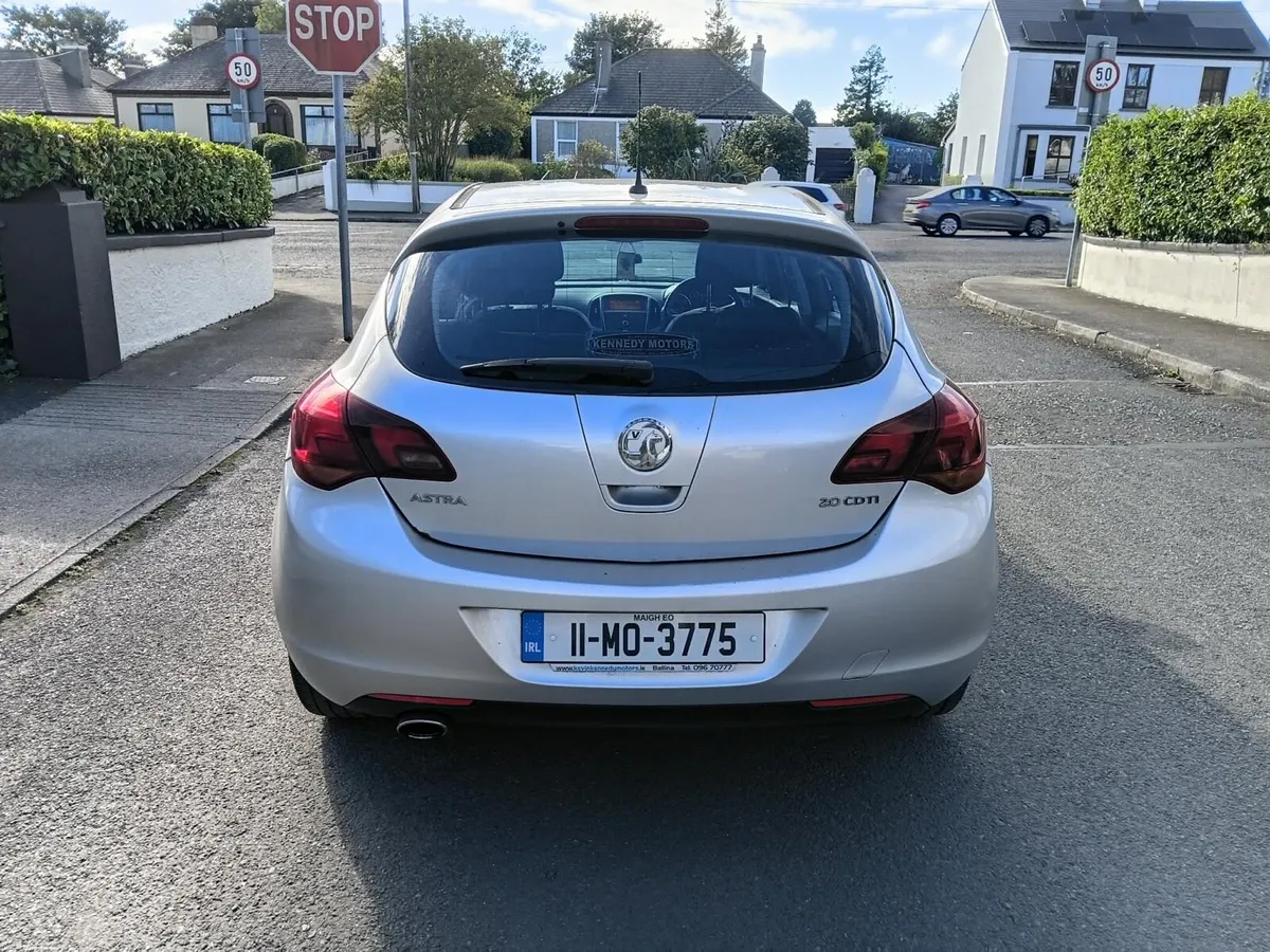 2011 Vauxhall Astra 2.0 Diesel - Image 4