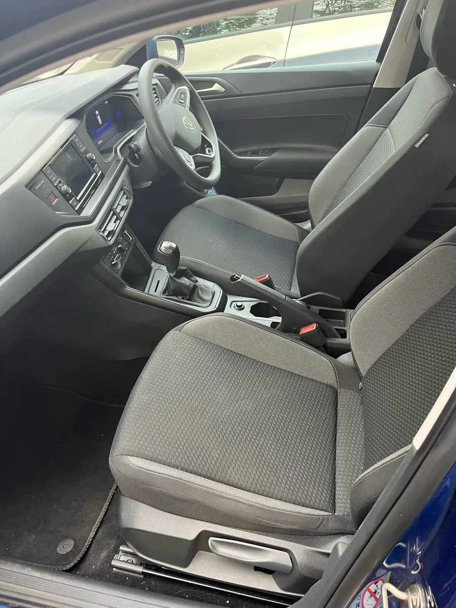 Volkswagen Polo - Image 6