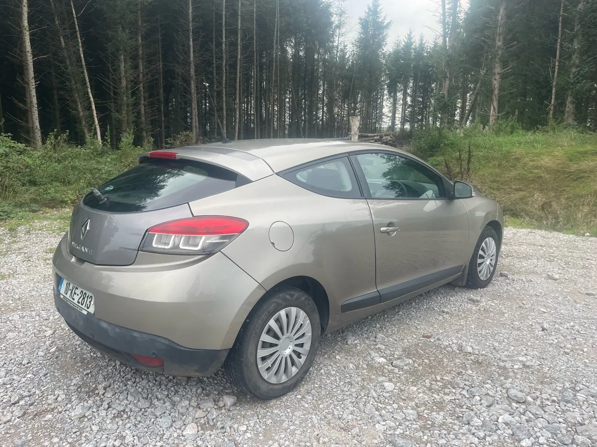2010 Renault Megane - Image 4