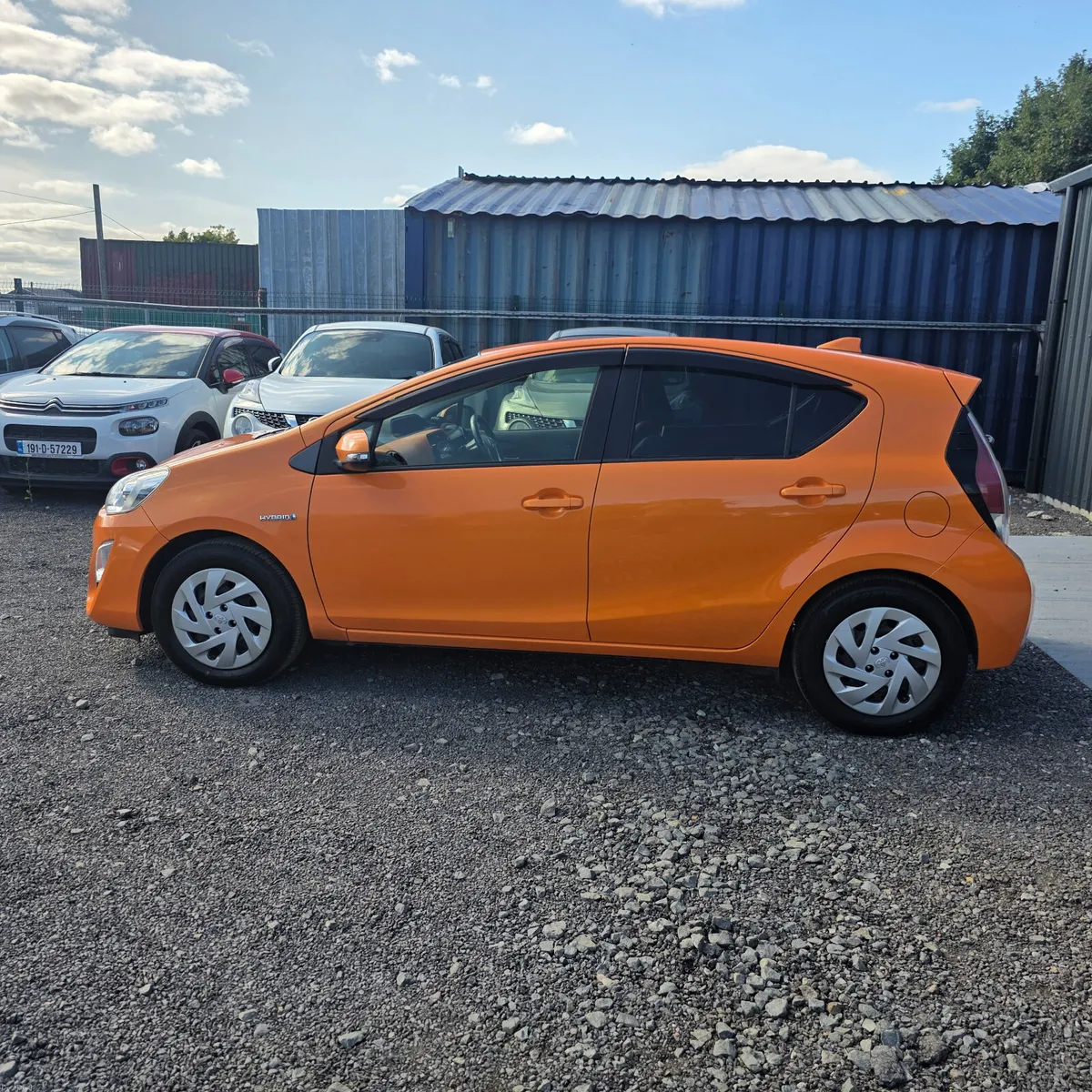 Toyota Aqua 2017 Hybrid Auto Low Miles High Spec - Image 6