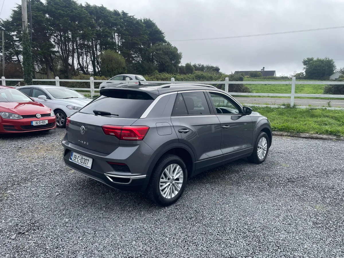 Volkswagen T-Roc 2019 - Image 6
