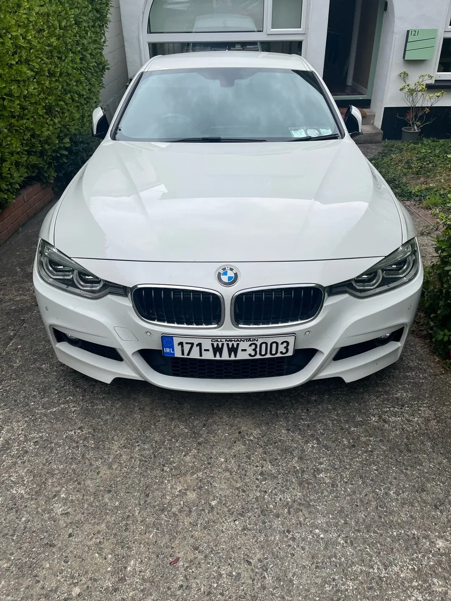 2017 BMW 330e M Sport - Image 1