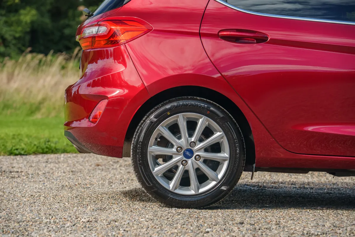 2020 Ford Fiesta Titanium - Only 28k km - Image 4