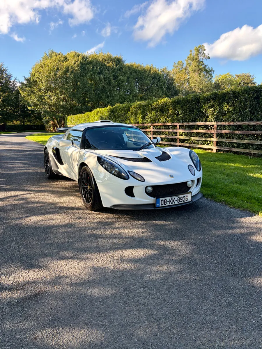 Lotus Exige S (Very low mileage, stunning car) - Image 2