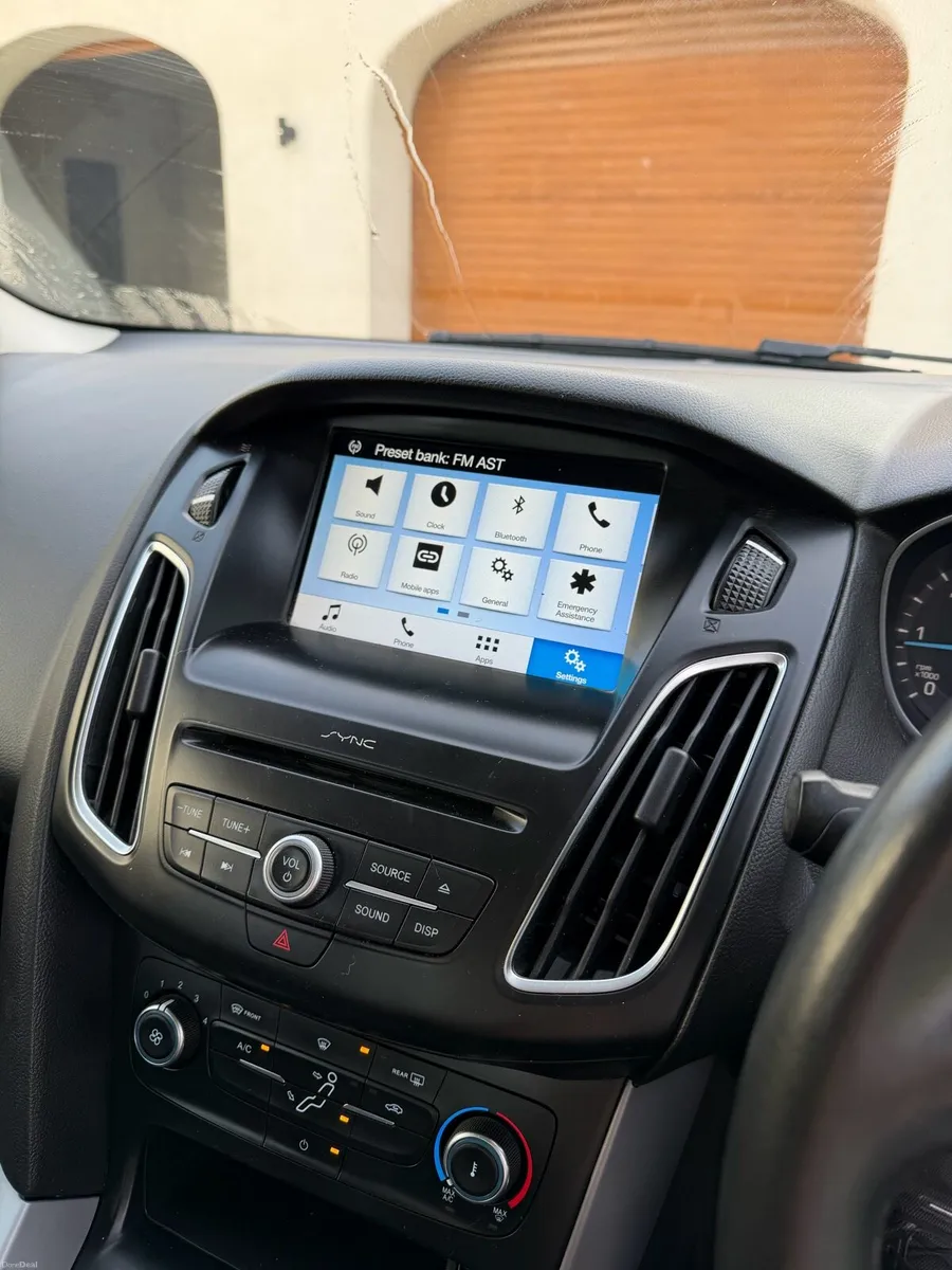 2017 Ford focus - Image 6