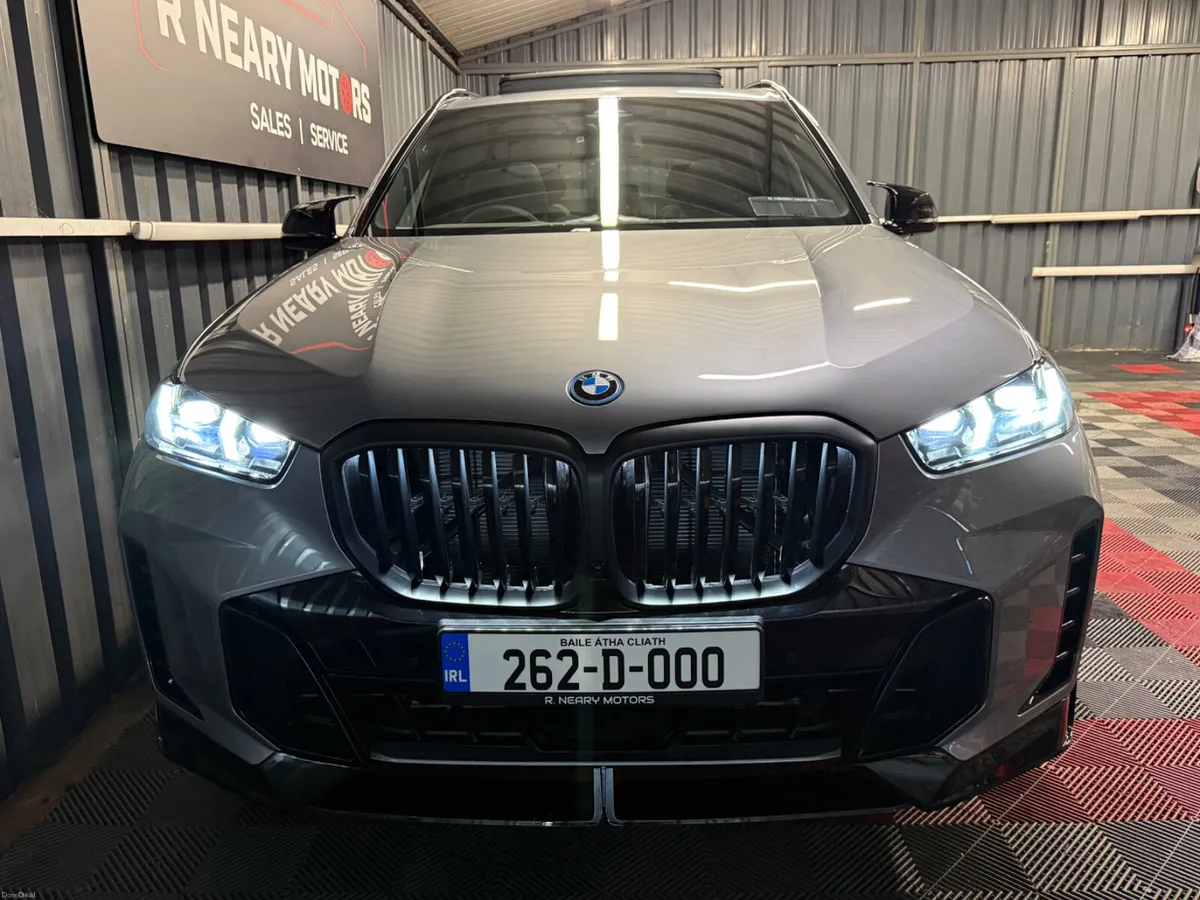 2026 262 BMW X5 50e X-Drive M-Sport Pro - Image 5