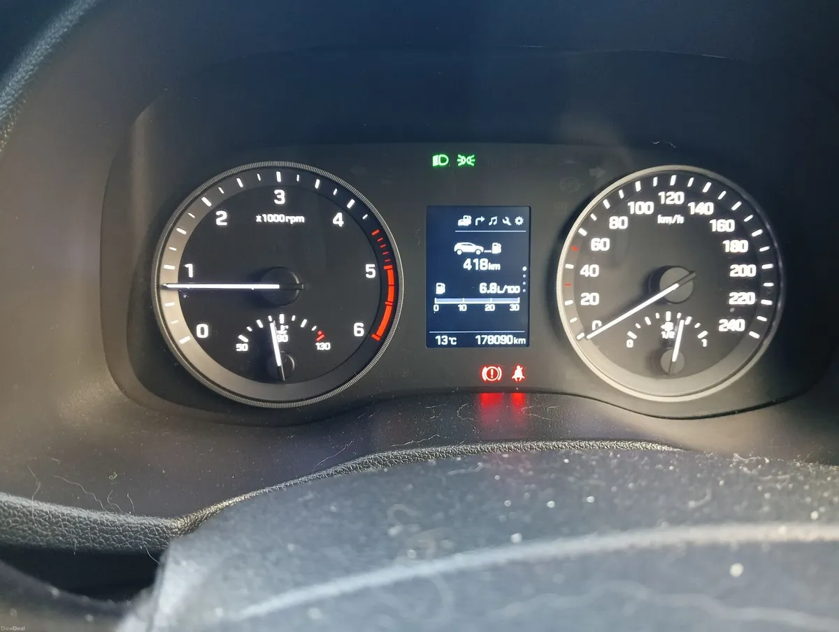 Hyundai Tucson 2017 - Image 2