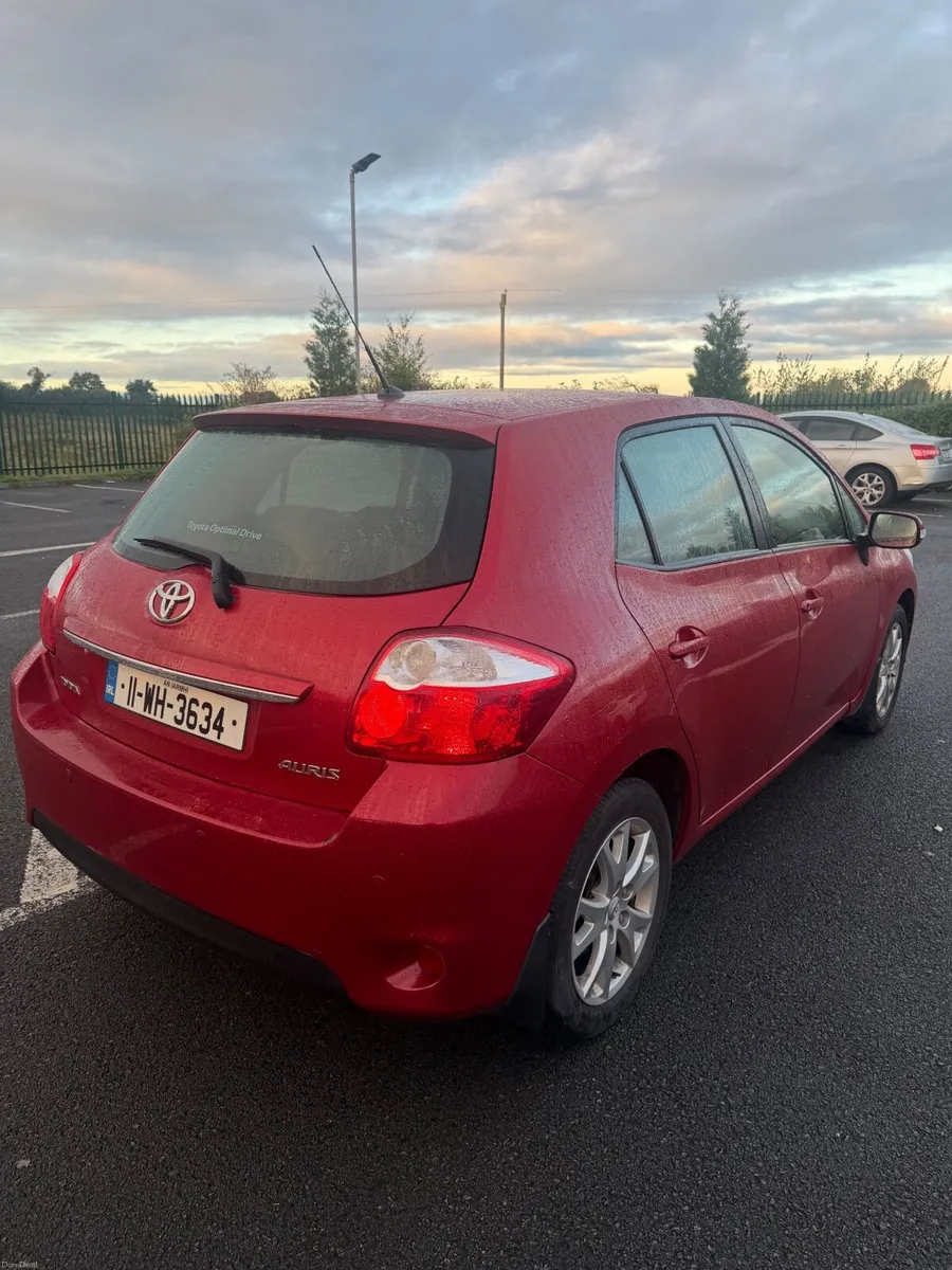 Toyota Auris 2011 - Image 5