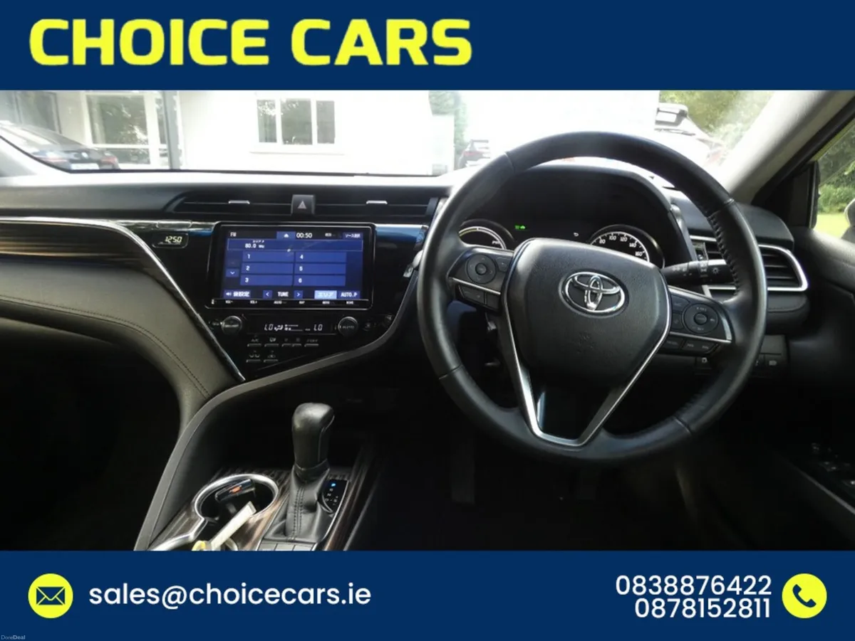 Toyota Camry 2.5 AUTO HYBRID - Image 6
