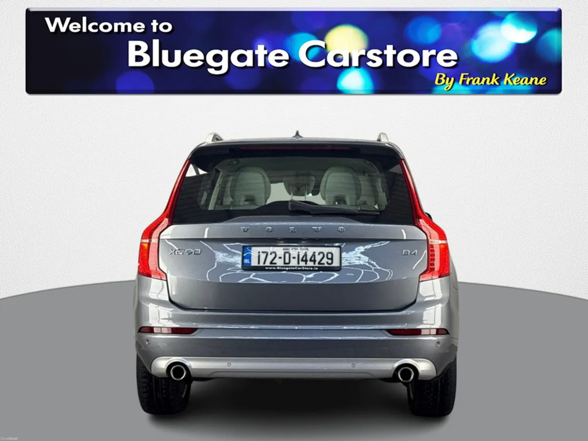 Volvo XC90 D4 FWD MOMENTUM GT **FULL BLACK AND CRE - Image 3