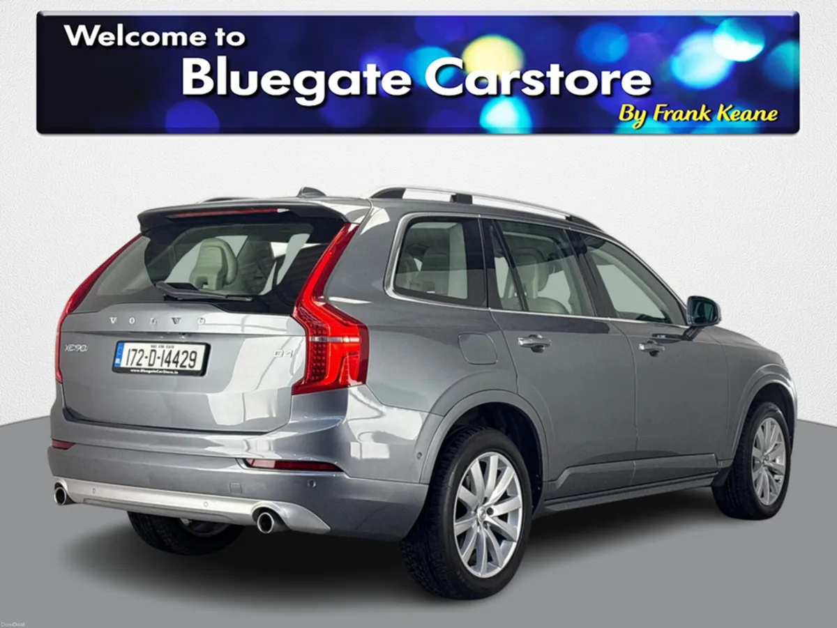 Volvo XC90 D4 FWD MOMENTUM GT **FULL BLACK AND CRE - Image 4