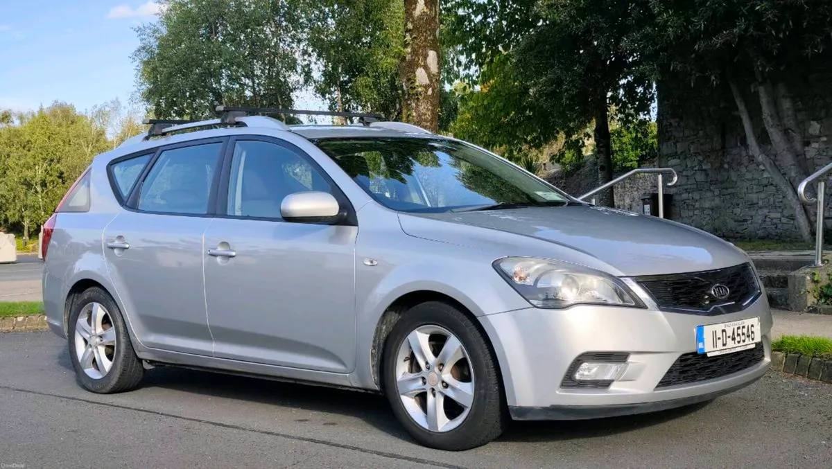 Kia Ceed Estate - Image 1