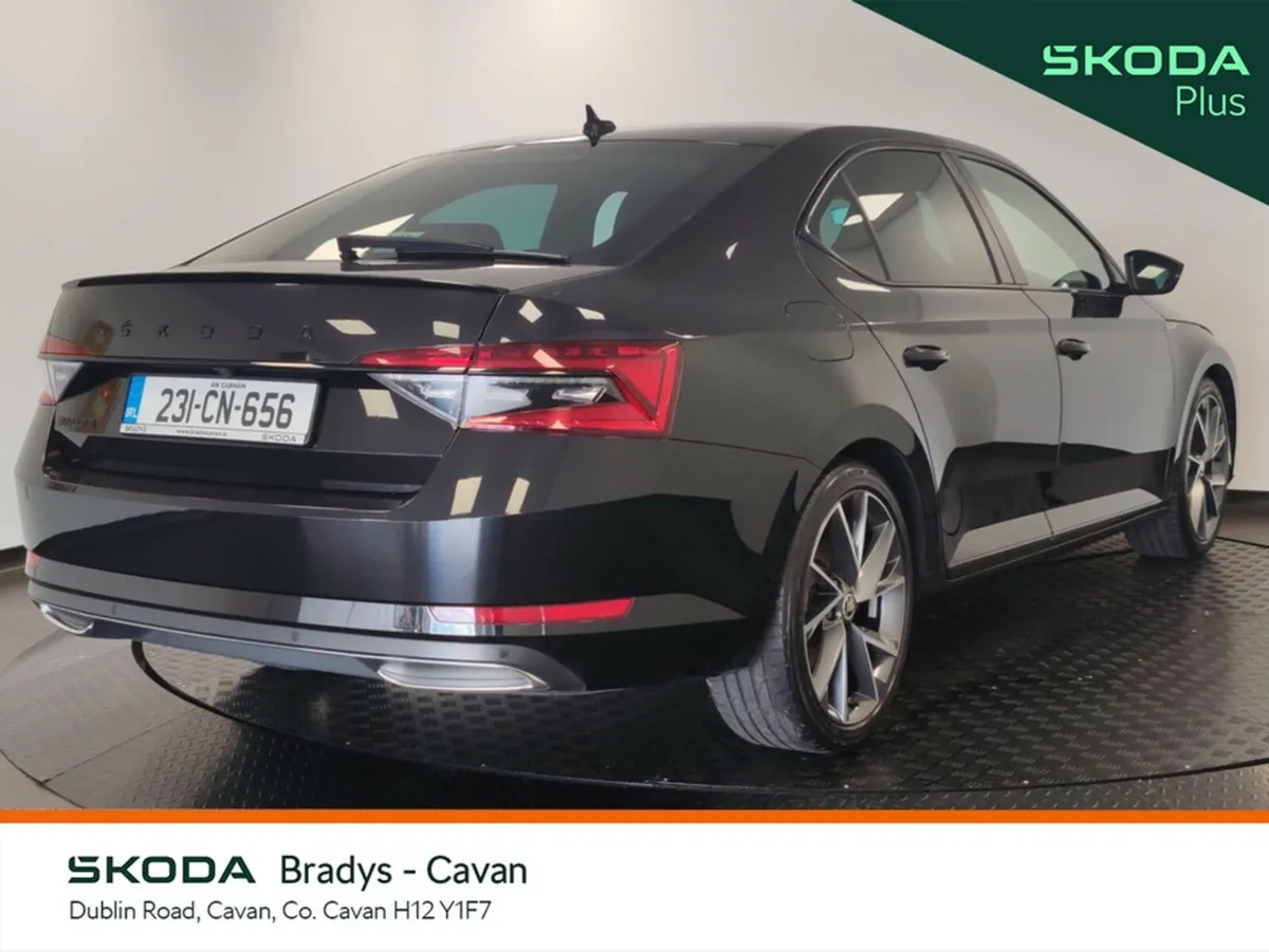 Skoda Superb SPORT 2.0 TDI 150HP DSG 5DR - Image 3