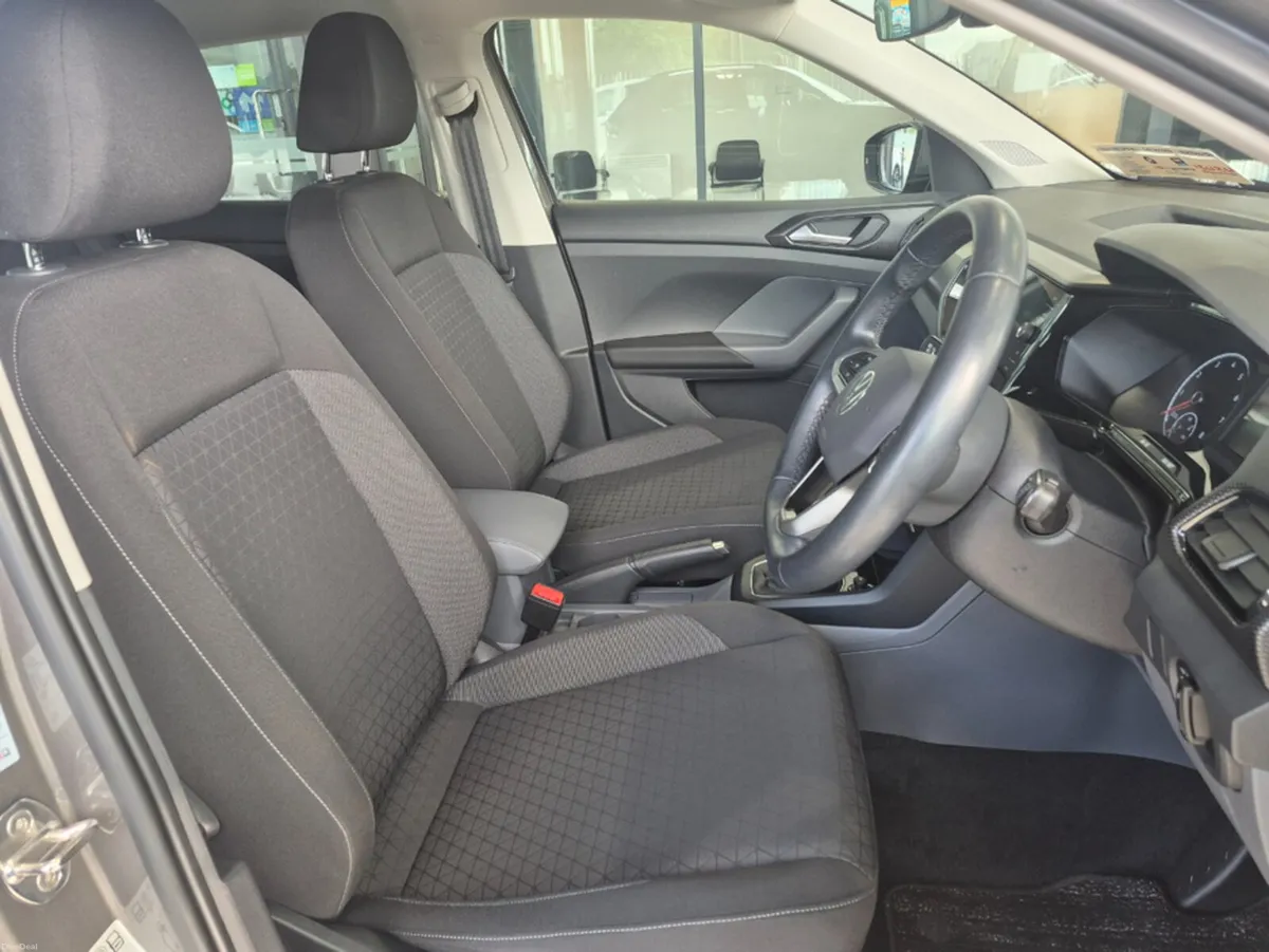 Volkswagen T-Cross 1.0 TSI - Image 4