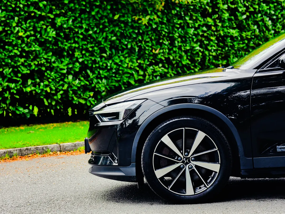 2022 Polestar 2 Long Range - Image 6