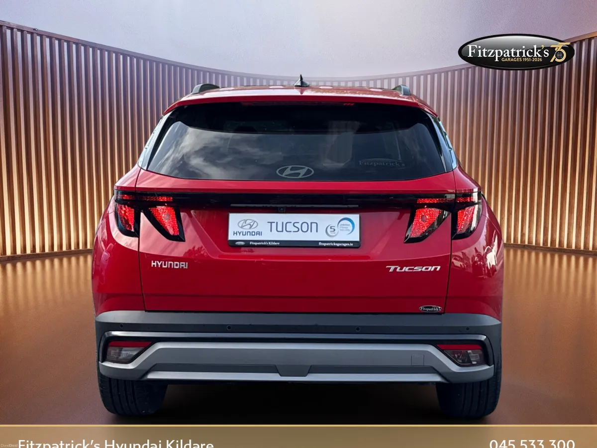 Tucson Executive with Black leather Turbo Diesel - Image 5