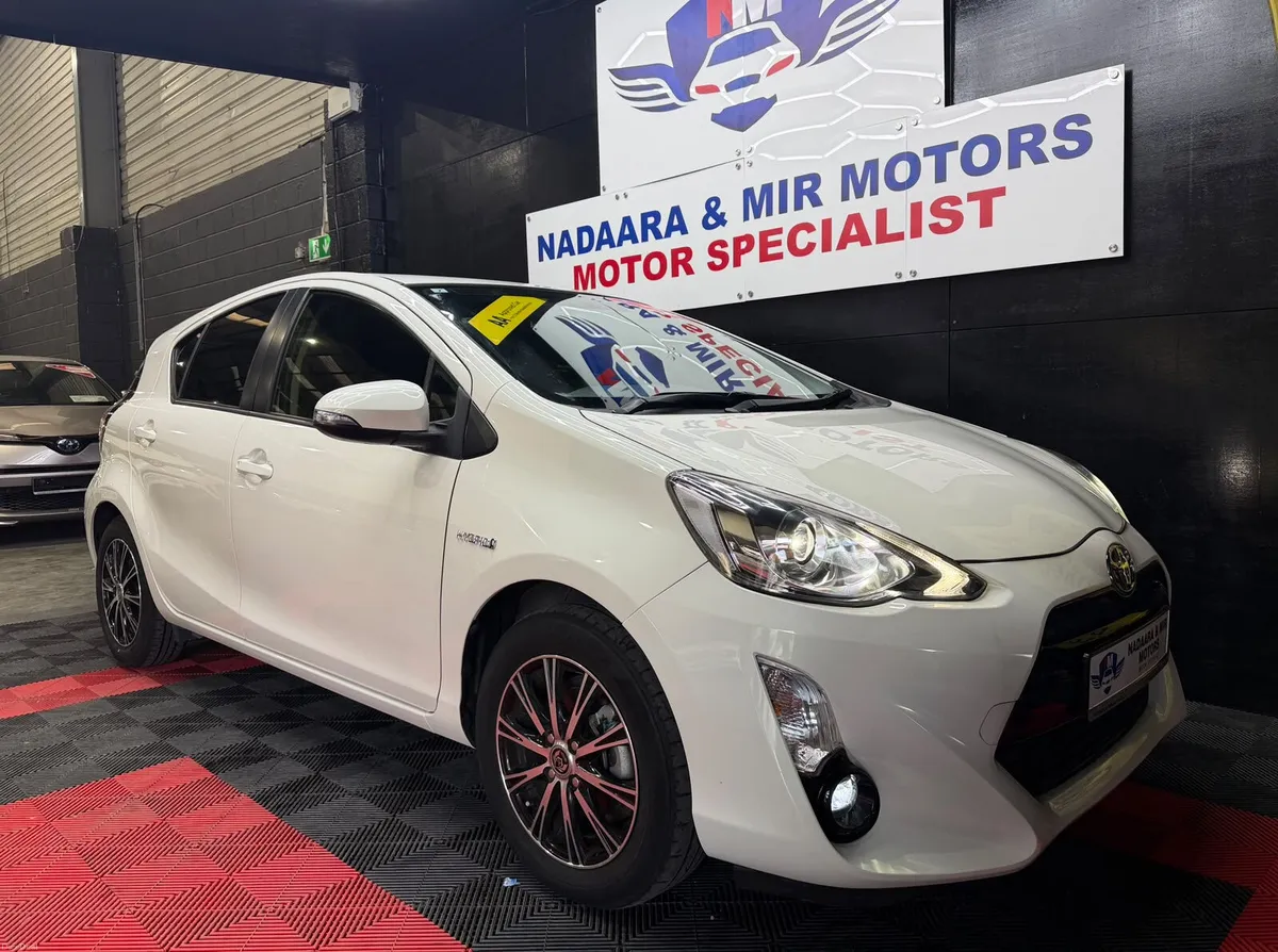 Toyota Aqua 2015 Hybrid Auto Low Km Warranty AA - Image 6