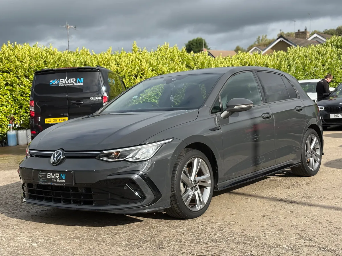 2024 VW GOLF 1.5 TSI MK8 R LINE - Image 3