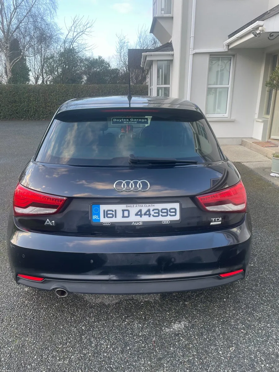 Audi A1 Sportback 1.4 TDI 2016 - Image 4