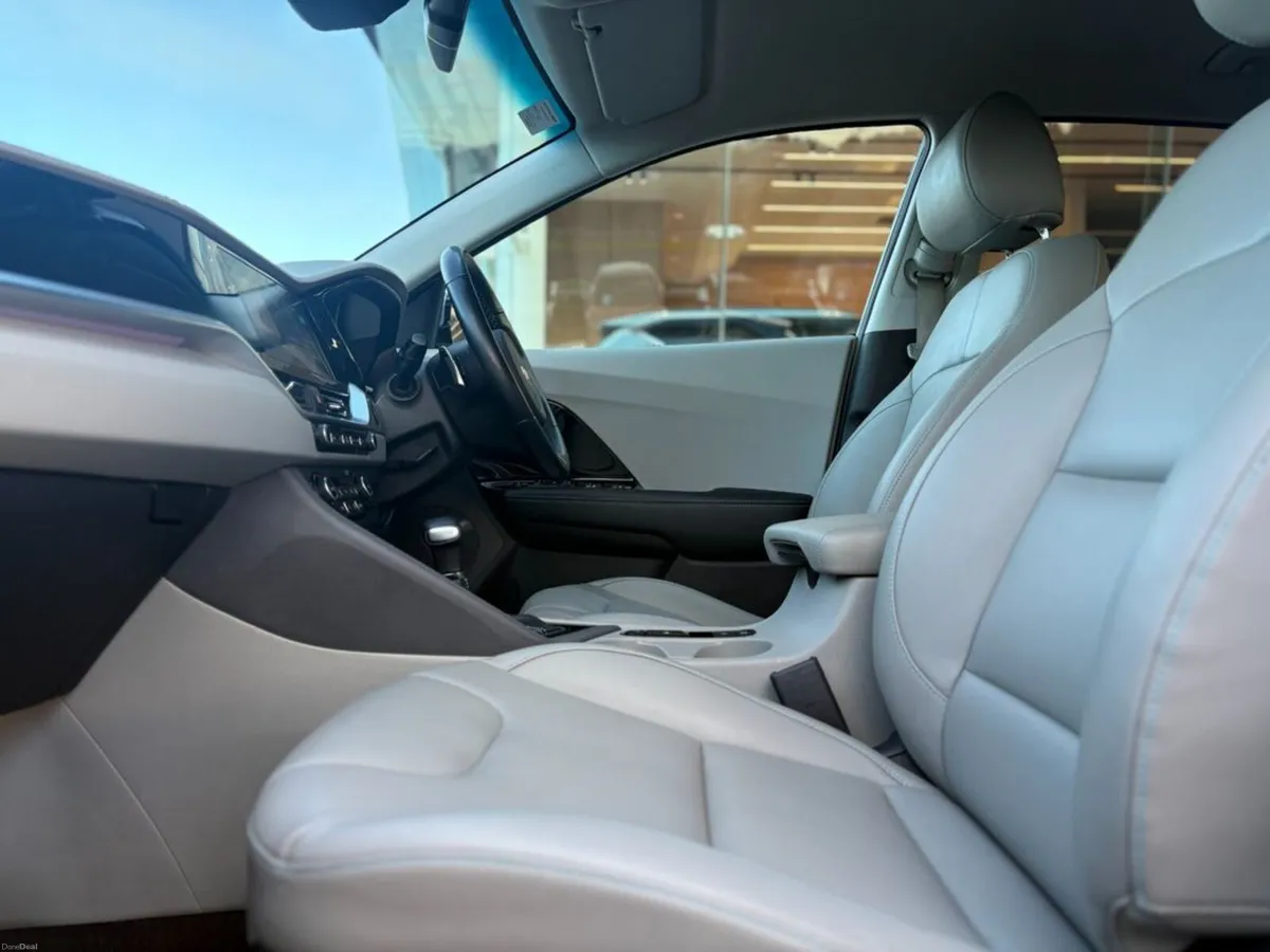 Kia Niro 1.6 Plug in hybrid - Image 6