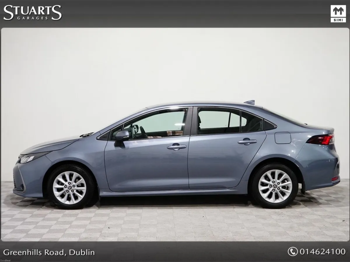 Toyota Corolla Hybrid Luna 4DR Auto - Image 6