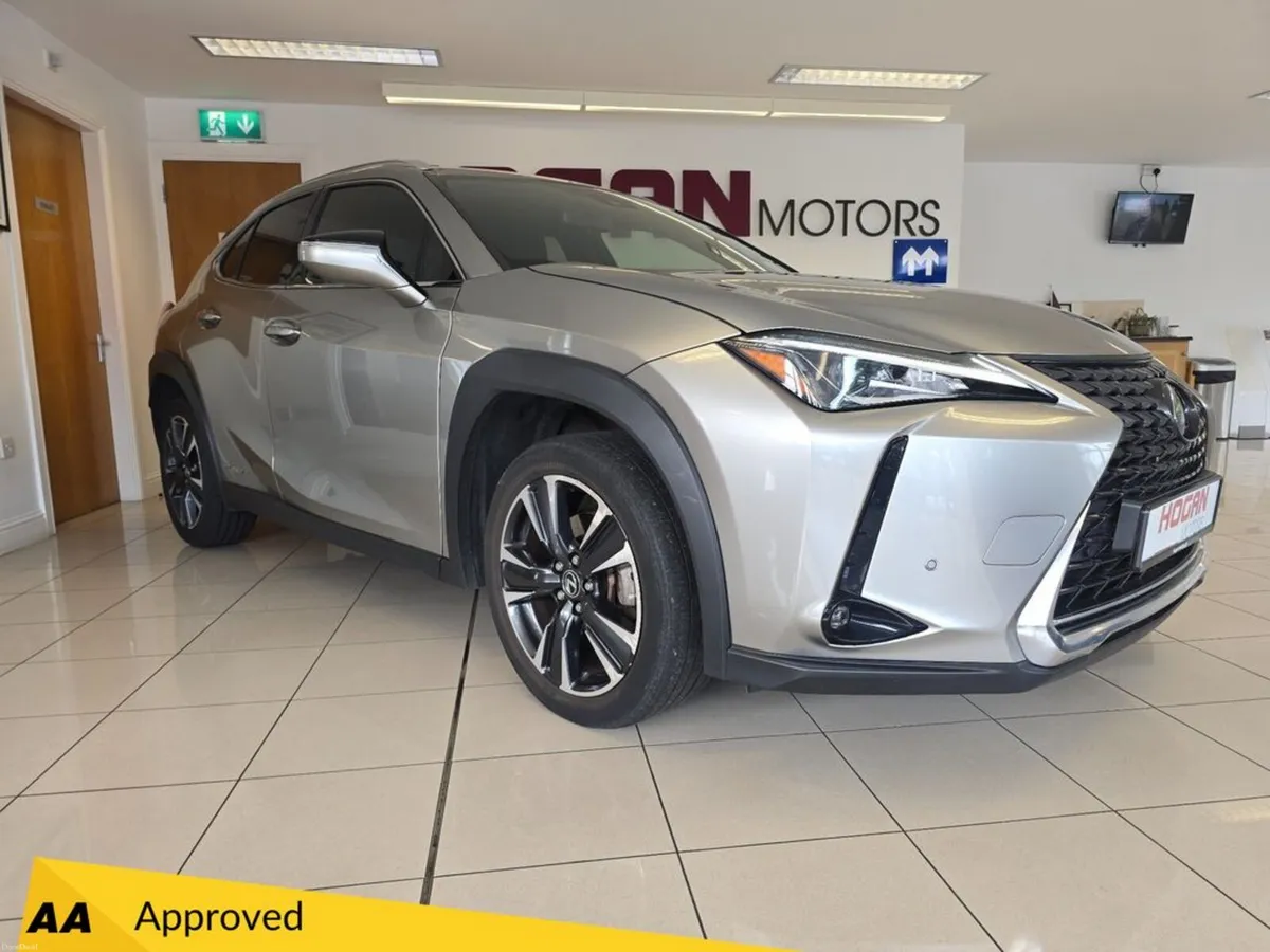 Lexus UX Hybrid Dynamic Automatic - Image 1