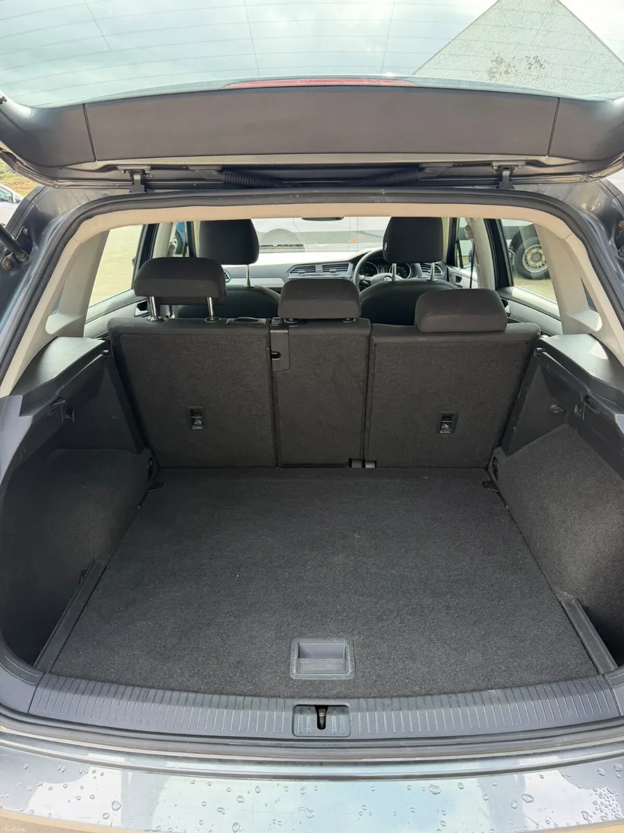 Volkswagen Tiguan 2017 - Image 3