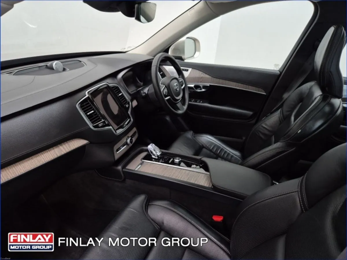 Volvo XC90 T8 PHEV 455hp Ultimate (Bright Theme) - Image 4