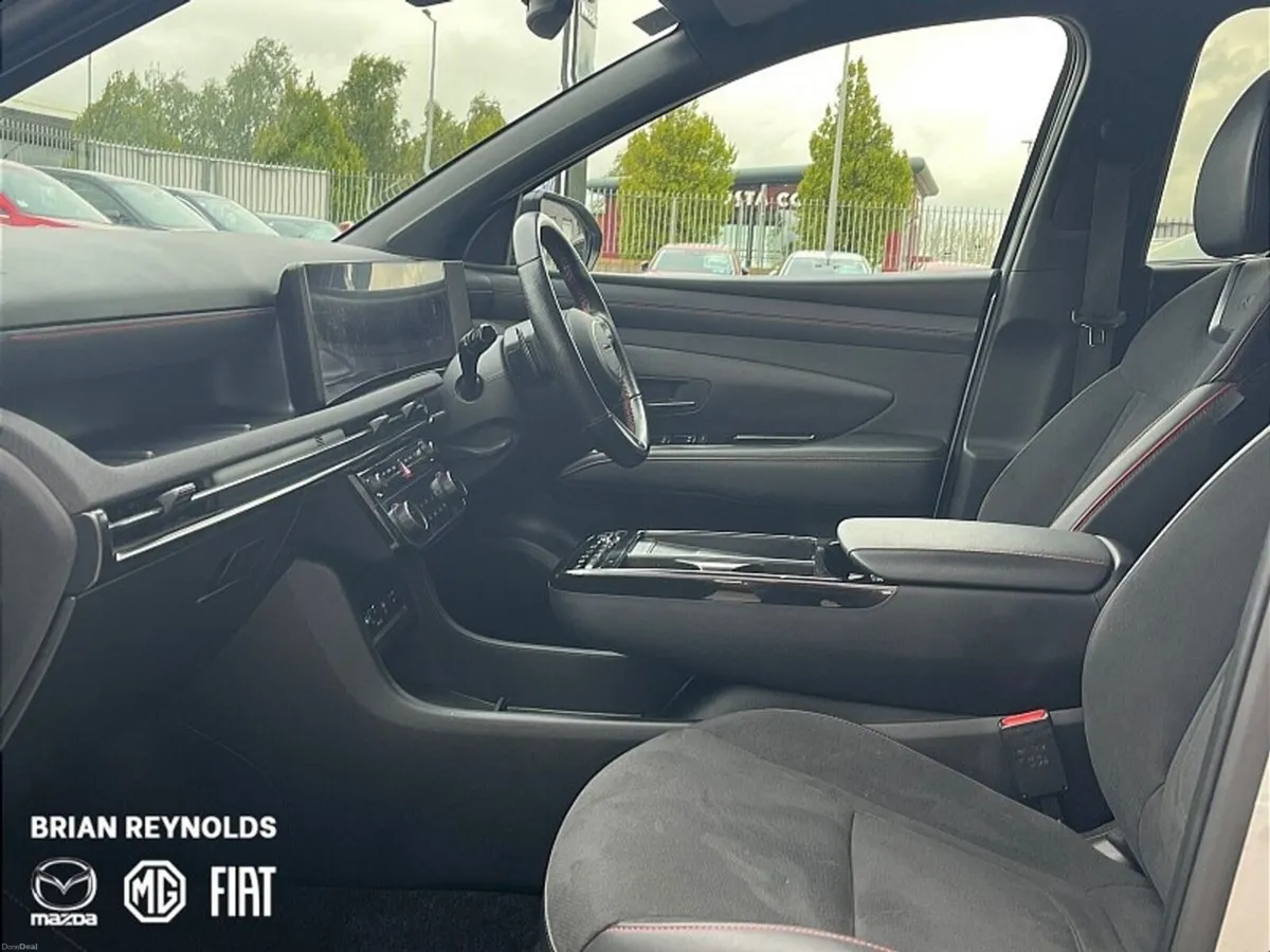 Hyundai Tucson 4WD N Line PHEV Auto 2 Tone Roof - Image 6