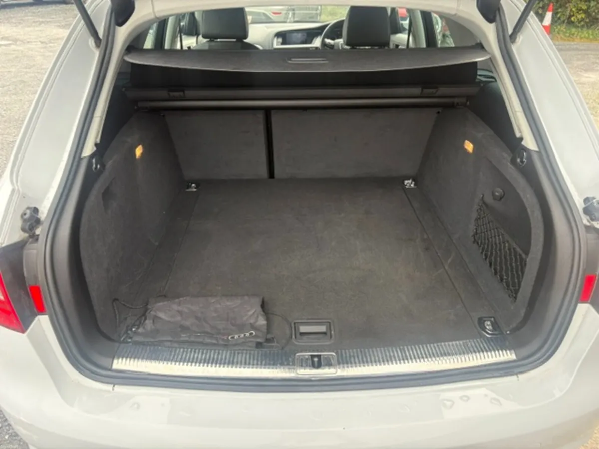 Audi A4 2014 AUTO ESTATE - Image 5