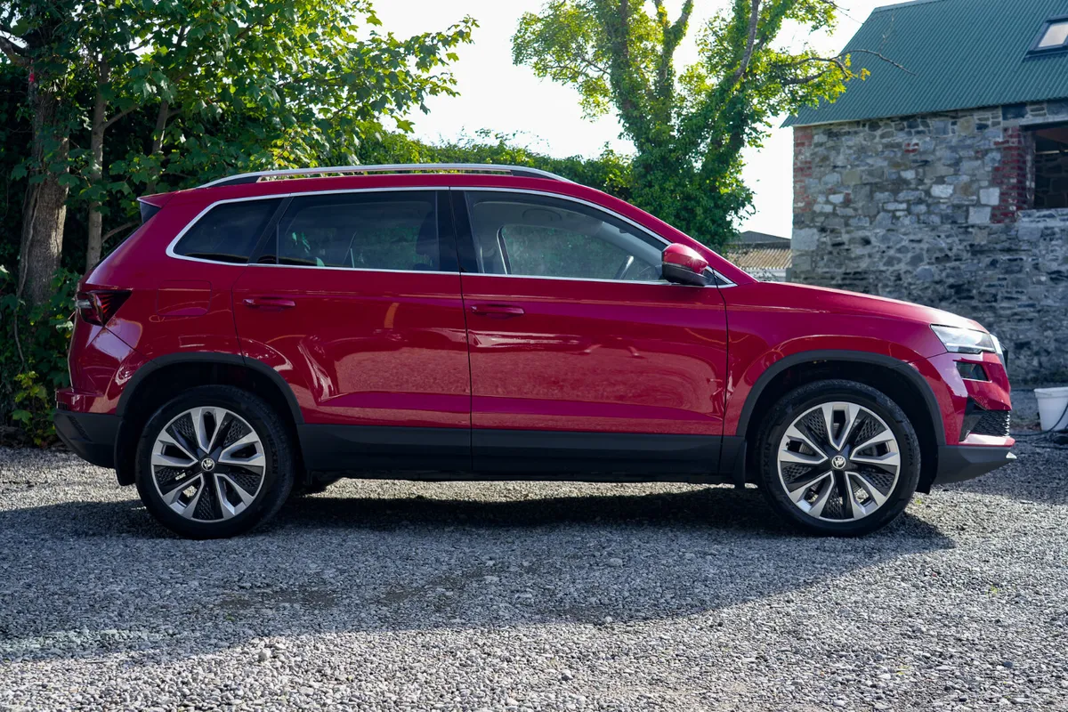 2024 Skoda Karoq 2.0 Diesel Manual SEL - Image 6
