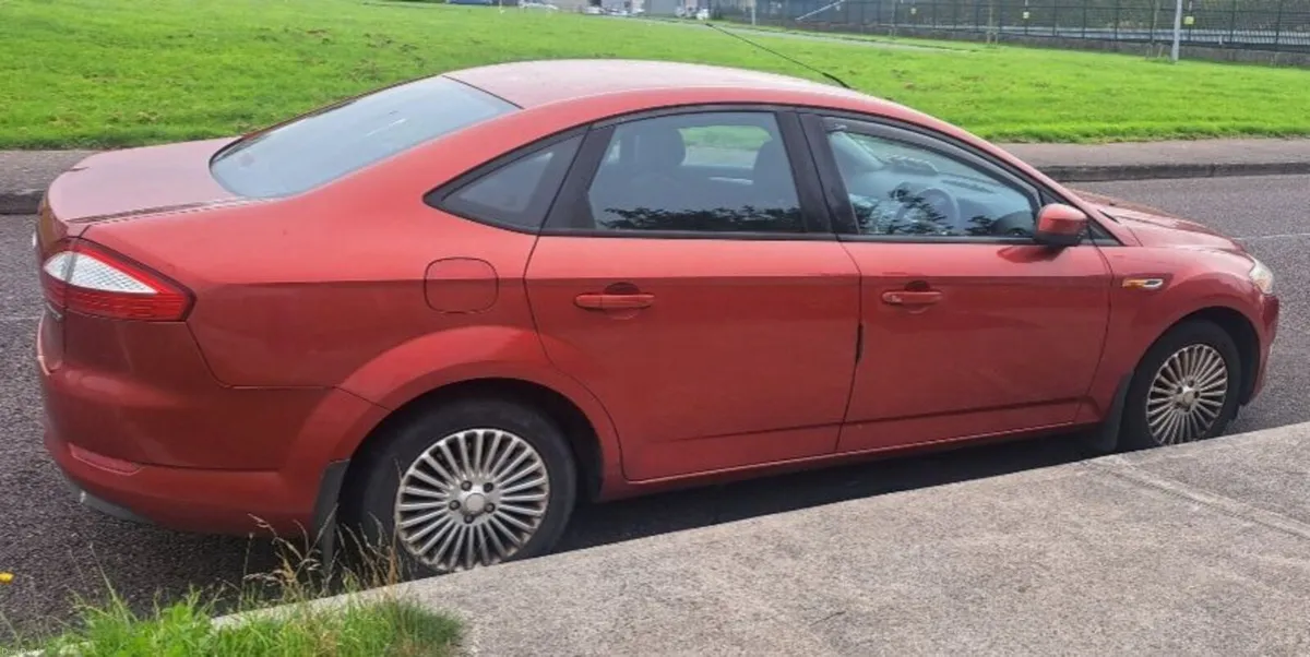 Ford Mondeo 2007 1.6L Petrol Long NCT & 211,000kms - Image 2