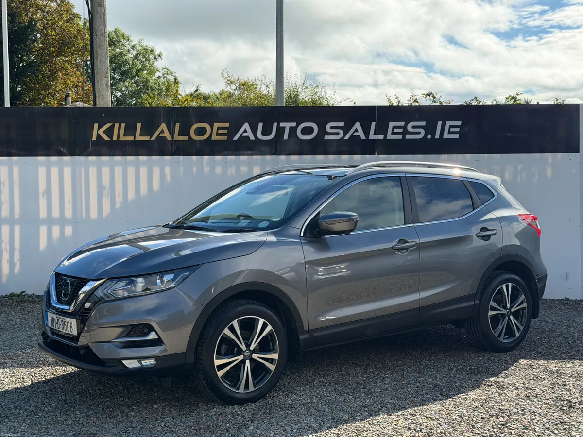 2018 Nissan Qashqai SV Premium 1.2P Manual - Image 3