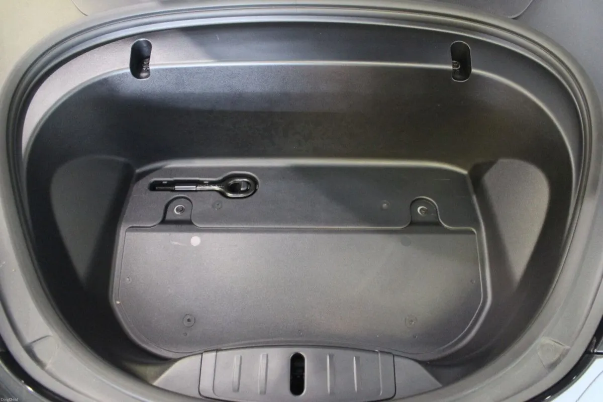 Tesla Model 3 Standard Range Plus (RWD) - TENDER 1 - Image 3