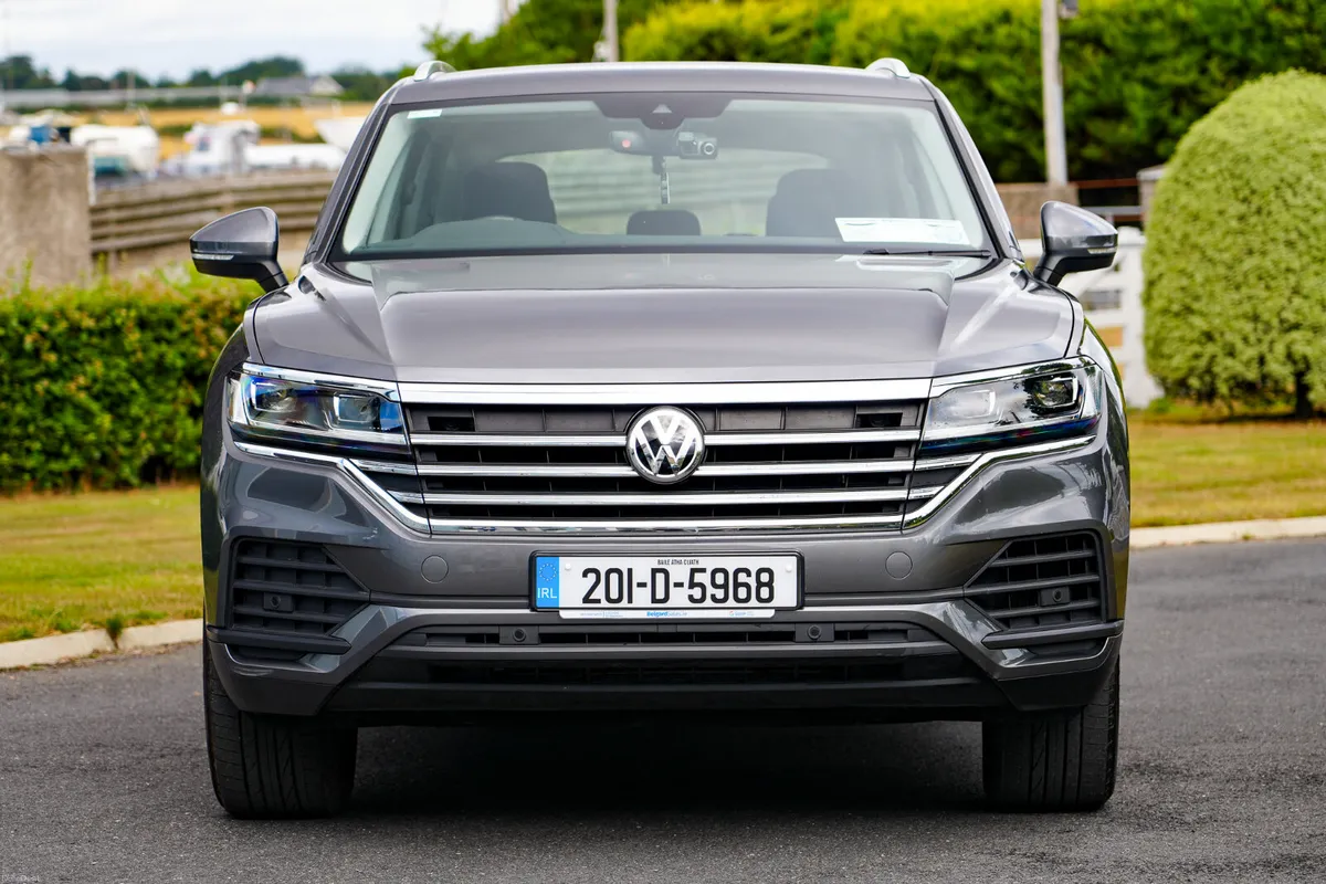 2020 Volkswagen Touareg 3.0 5 Seat Passenger - Image 6