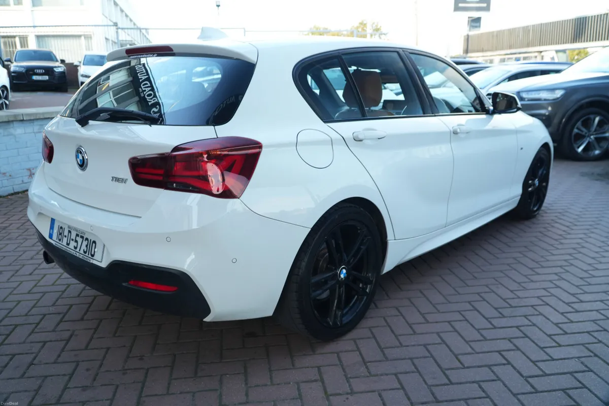 2018 BMW 1-Series 118I MSPORT SHADOW EDITION - Image 4