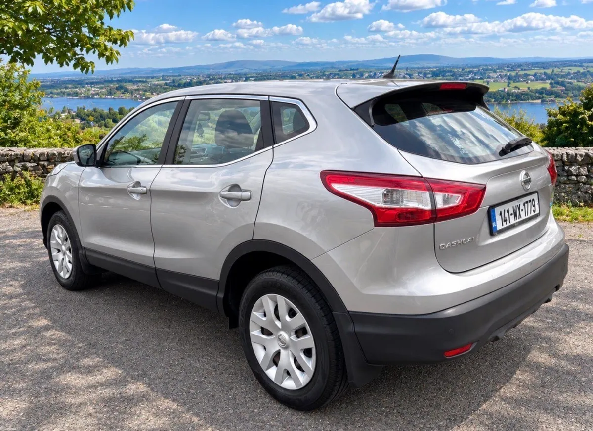2914 Nissan Qashqai Long NCT & TAX - Image 4