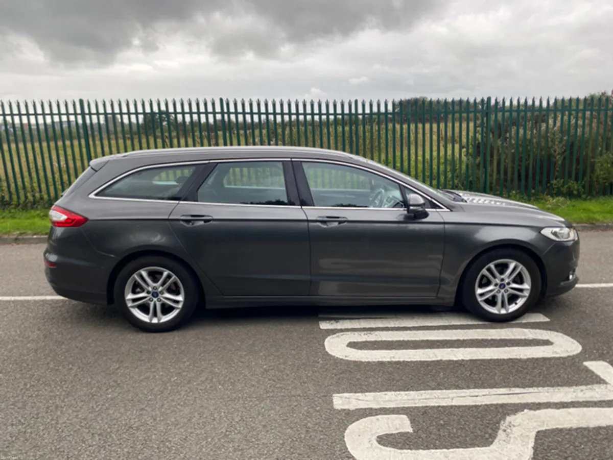Ford Mondeo ZETEC 2.0 TDCI 150PS ESTATE 4DR - Image 6