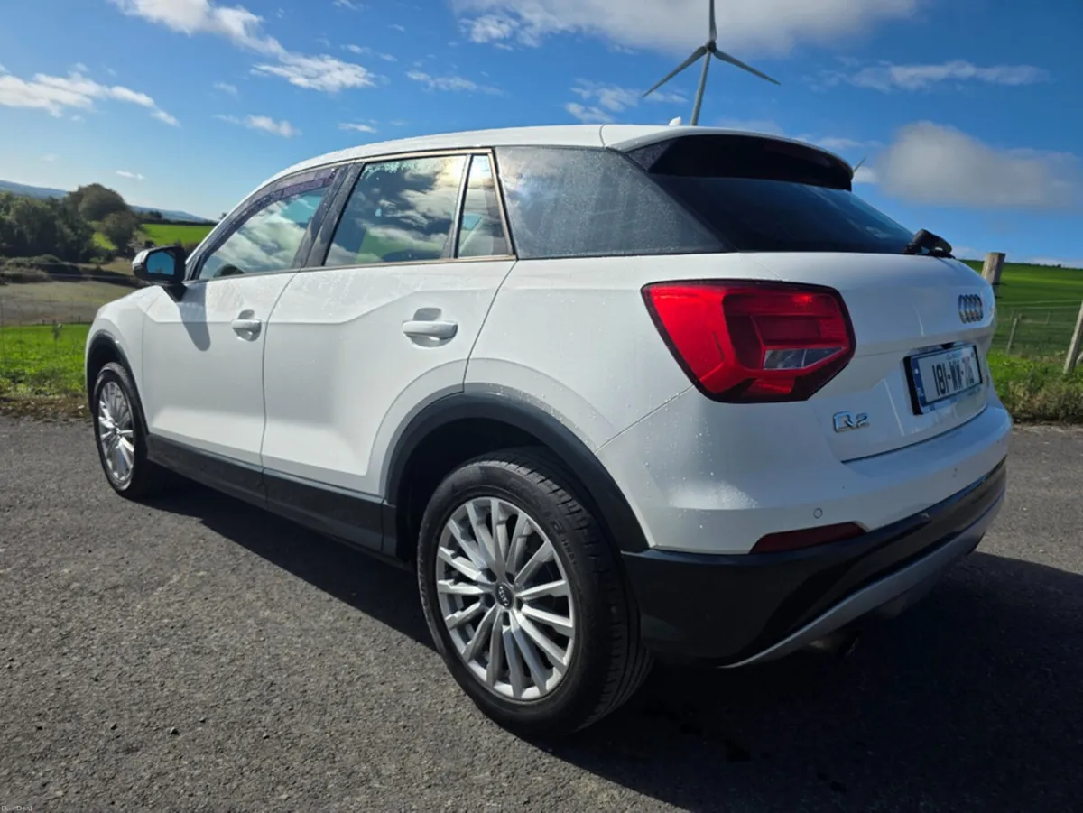 Audi Q2 1.0 TFSI 116 SE 4DR - Image 4